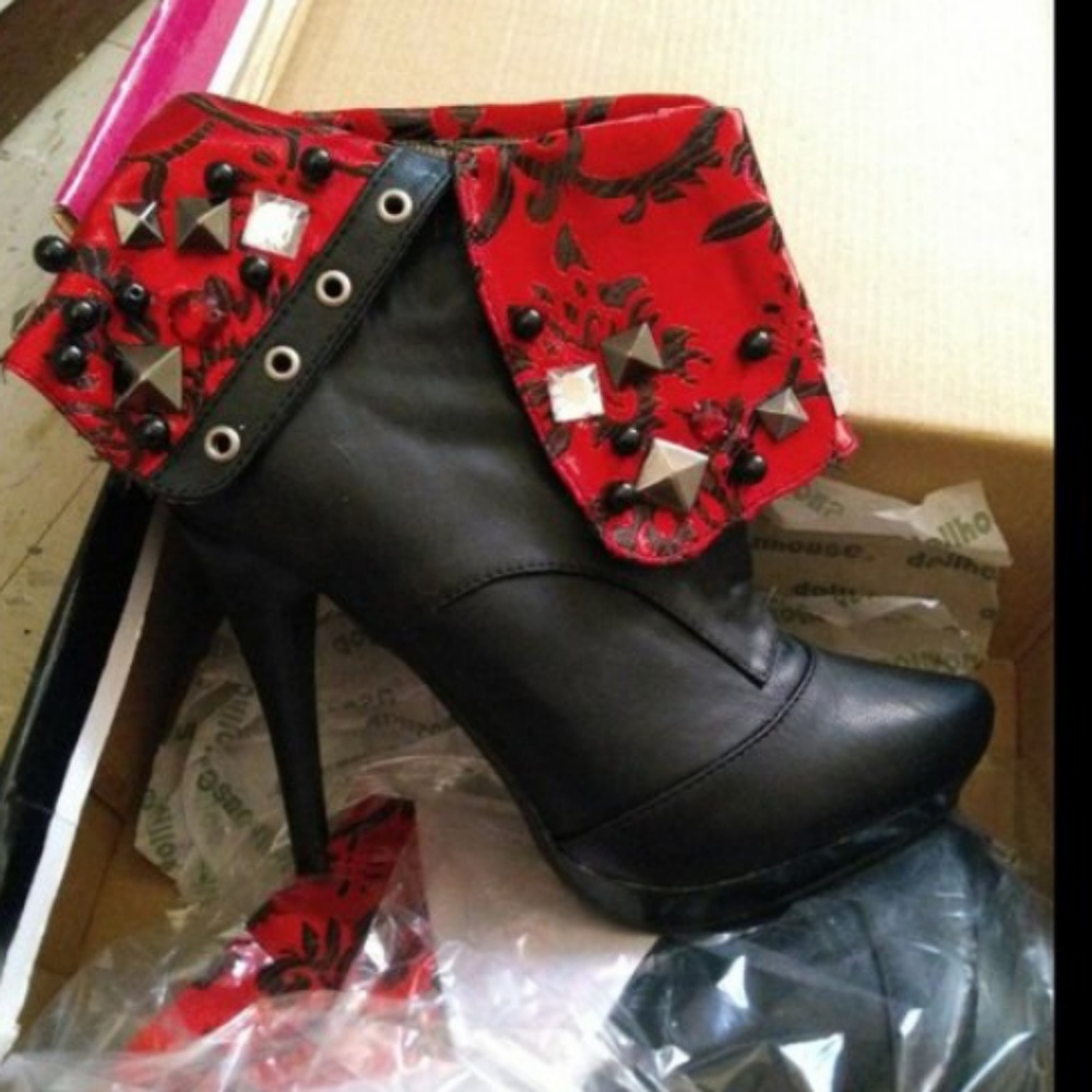 Gothic heeled booties w/ studs and floral prints